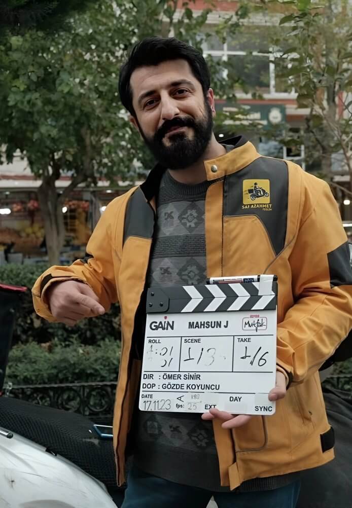 Турецкий сериал Махсун Джи